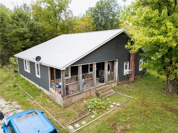 32516 N 1700 East Rd, Rossville, IL 60963