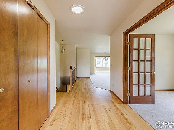 3rd image of 2623 Elmhurst Cir