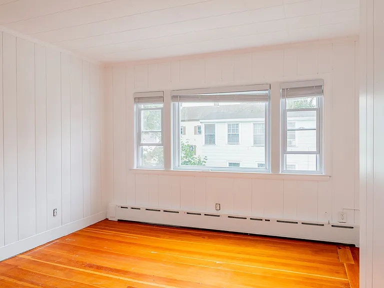 77 Bridge St #1 — Photo 6