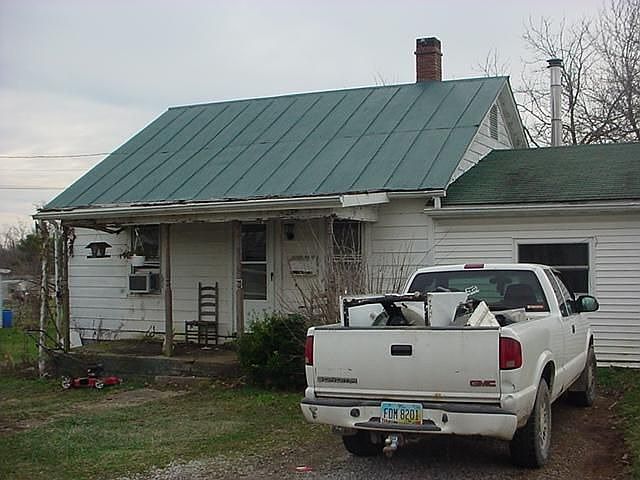 2nd image of 713 1st St