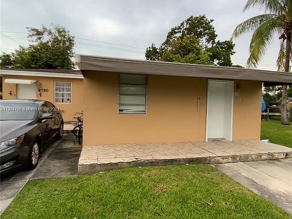 5th image of 9780 Jamaica Dr