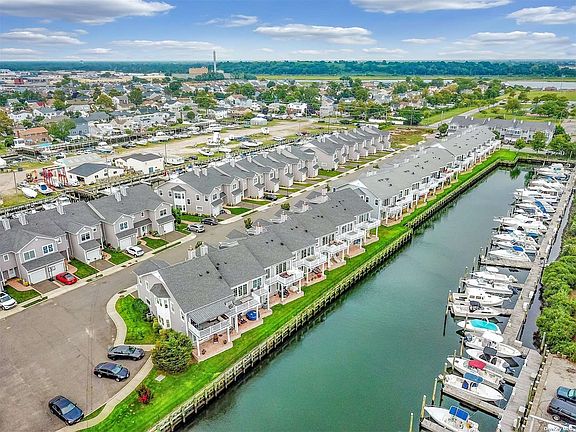 3rd image of 45 Ocean Watch Ct Unit 45