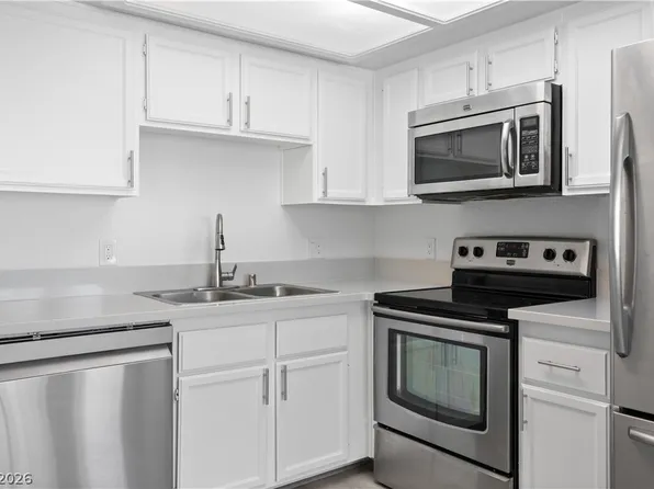 1409 Cinder Rock Dr Unit 102, Las Vegas, NV 89128