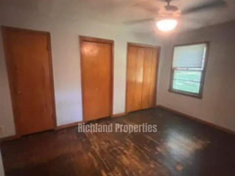 903 S Beacon Ave — Photo 14