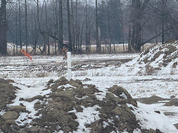 2nd image of 13199 Masters Rd