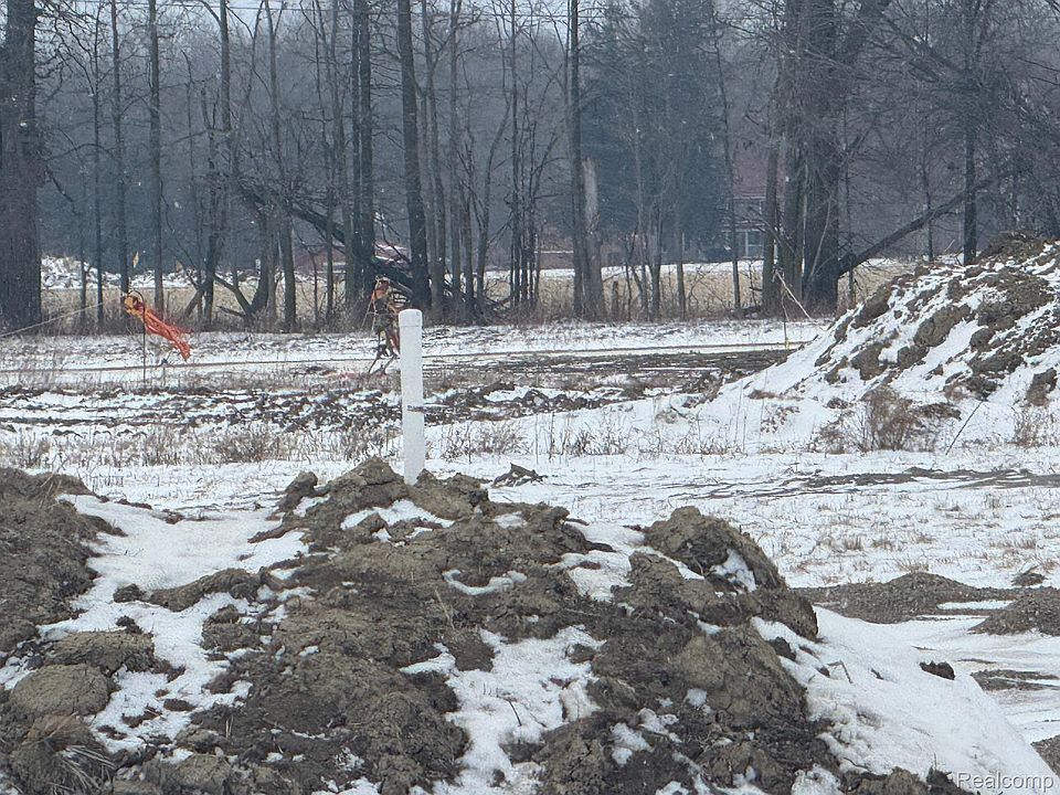 2nd image of 13199 Masters Rd