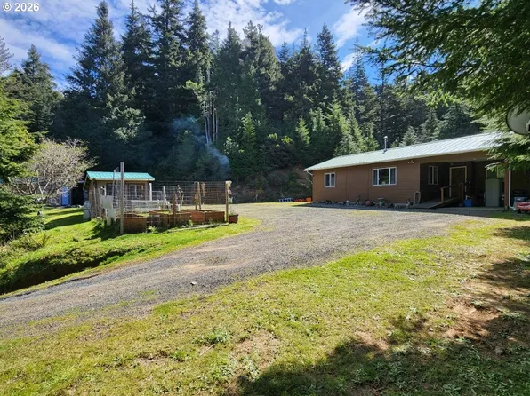 93490 Fir Rd, Port Orford, OR 97465