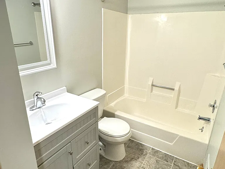 6791 Pleasantview St NE — Photo 5