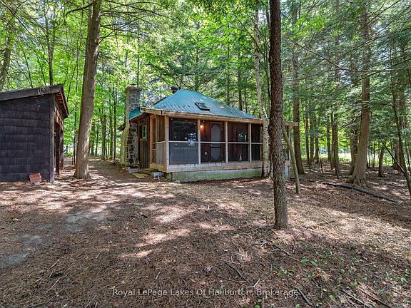 3rd image of 1046 Placid Ln