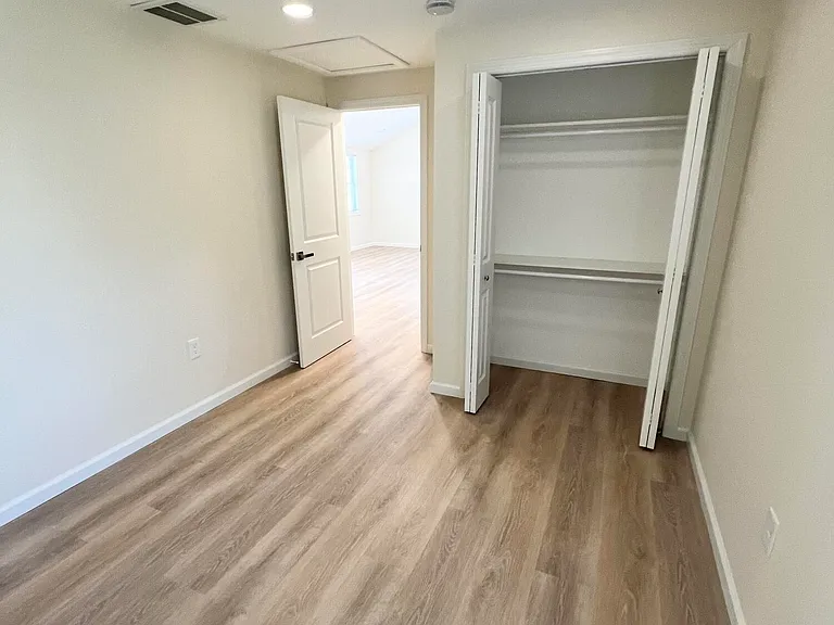 115 Parker Ave — Photo 14