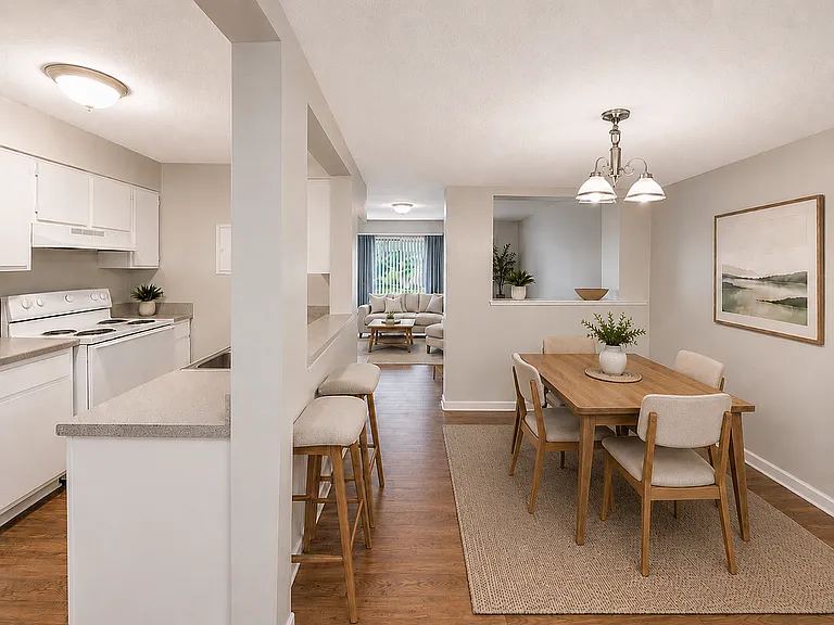 Kitchen & Dining area with Open Concept