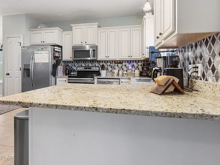 2428 Causeway Manor Ct — Photo 12