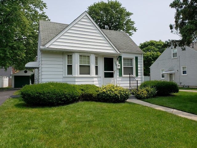 1st image of 2868 Buckingham Ave