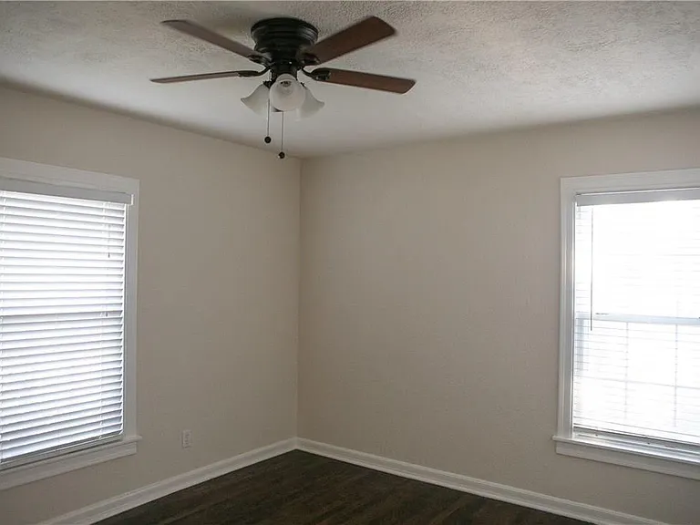 1325 Smilax Ave — Photo 10