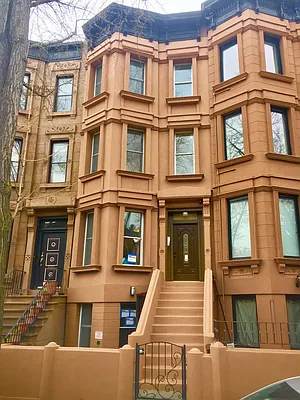 Rented by Remax Real Estate Professionals | media 38