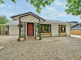 1407 W Hopkins St, San Marcos, TX 78666
