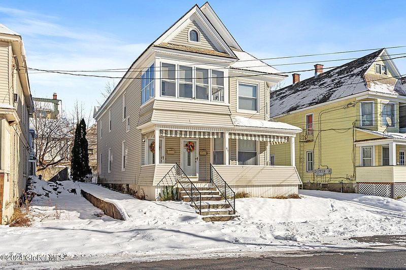 2nd image of 47 Lincoln Avenue
