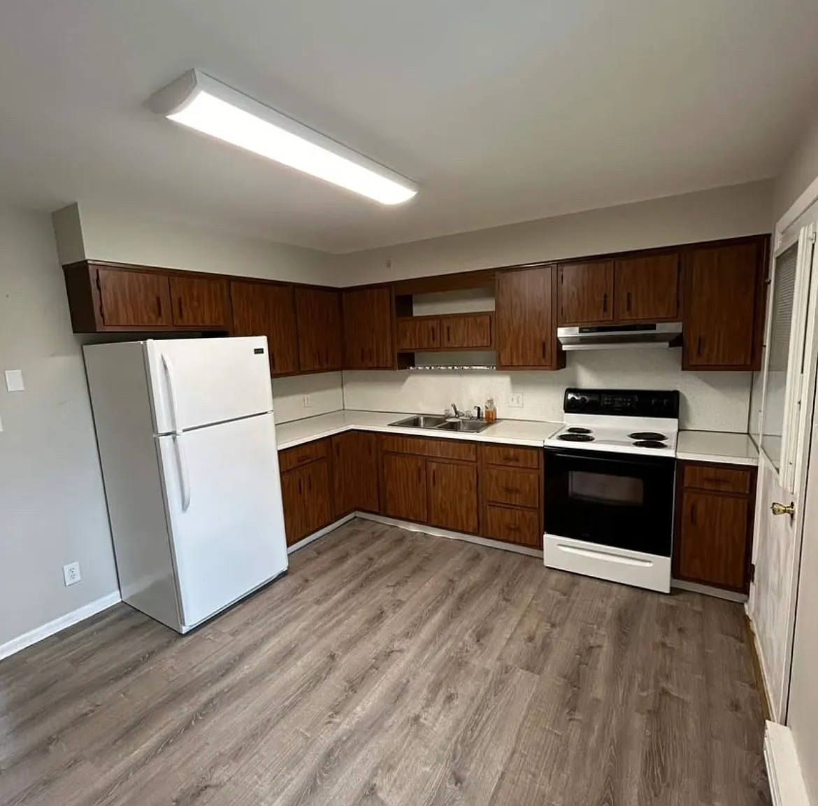 2 bed, $1,350 — Photo 1