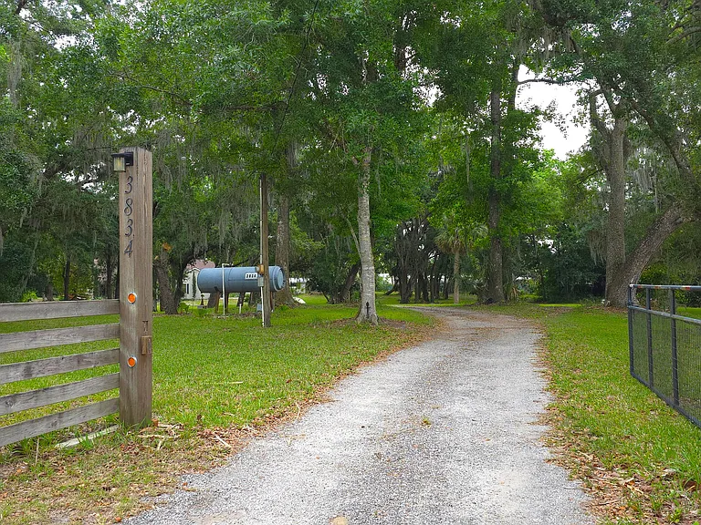 3834 Best Rd — Photo 11