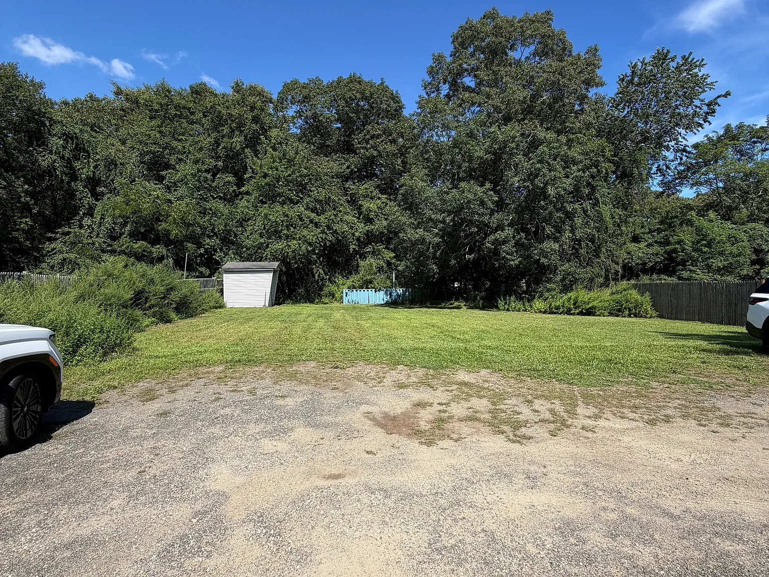 2 bed, 1.5 bath, 900 sqft, $2,200 — Photo 3
