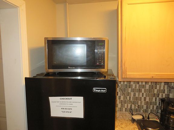 4th image of 3755 Cedar Hurst Way