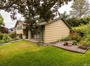 3446 77th Pl SE, Mercer Island, WA 98040