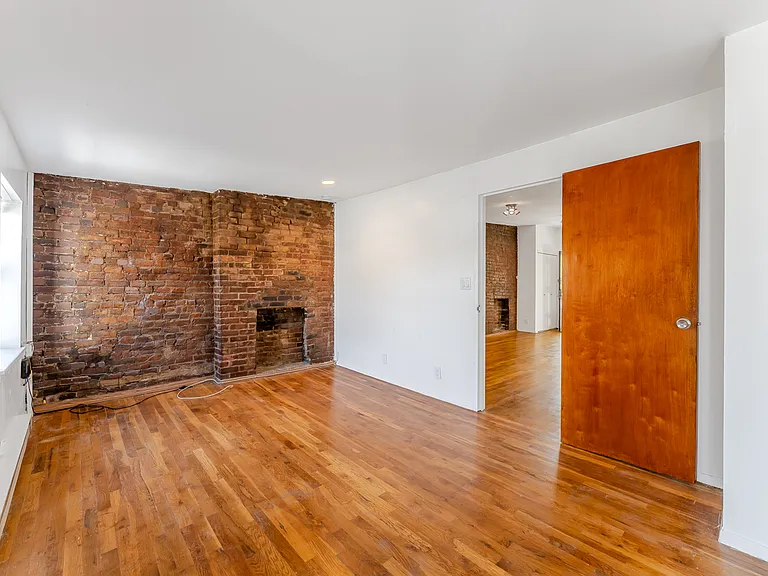 5-47 51st Ave #4 — Photo 8
