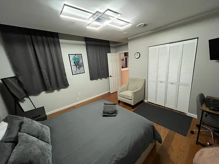 37 Maiden Ln #3B — Photo 3