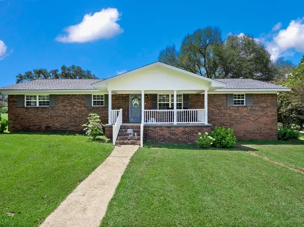 246 8th Ave NE, Carbon Hill, AL 35549