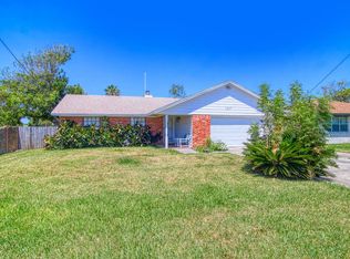 1317 Omohundro St, Rockport, TX 78382