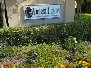 128 Camphor Cir APT E, Oldsmar, FL 34677