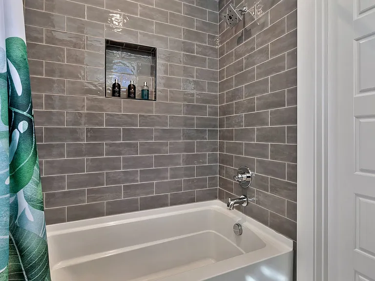 4107 Kimbark Dr — Photo 24