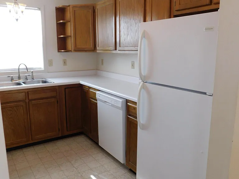 4774 N Briar Gate Dr — Photo 5