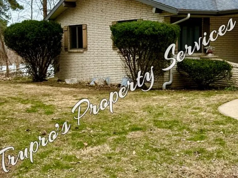 2715 E Shawnee Rd — Photo 5