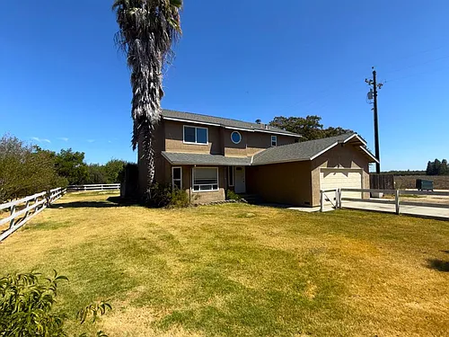 17800 Henry Rd Photo 1