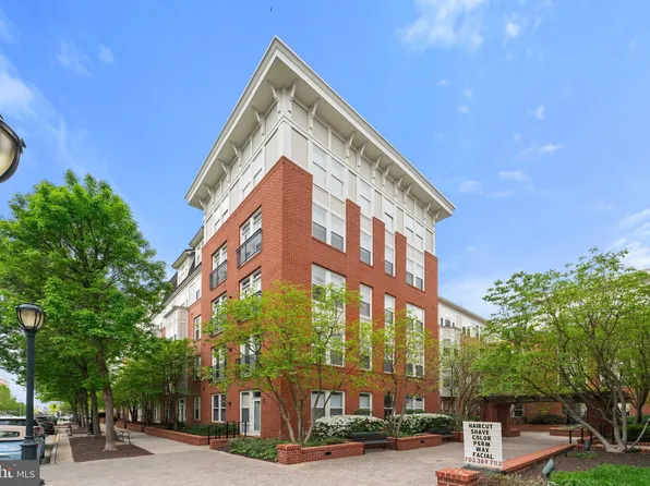 2665 Prosperity Ave APT 314, Fairfax, VA 22031