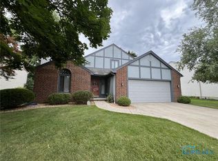 6467 Scarsdale Rd, Maumee, OH 43537