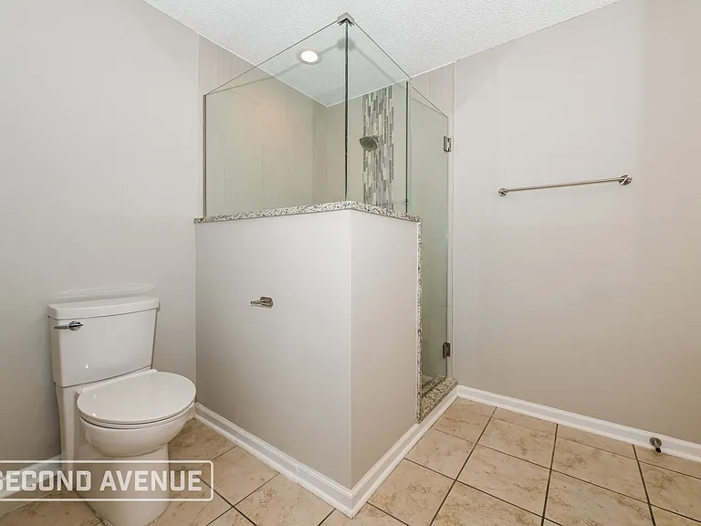 2226 Thomas Lynch Ct — Photo 14