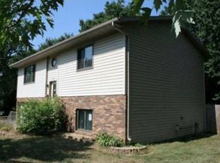 475 13th Ave S, Sauk Rapids, MN 56379