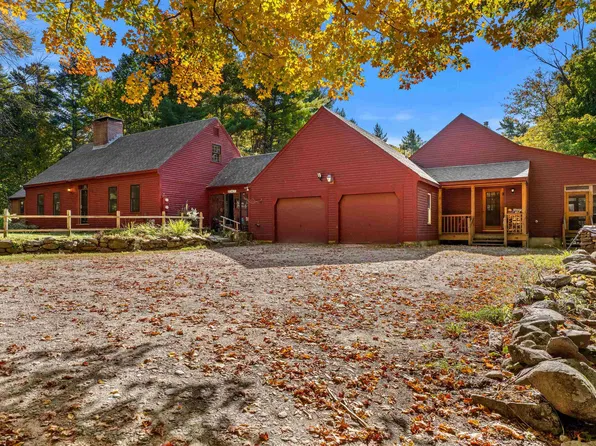 392 Dennison Pond Road, Francestown, NH 03043