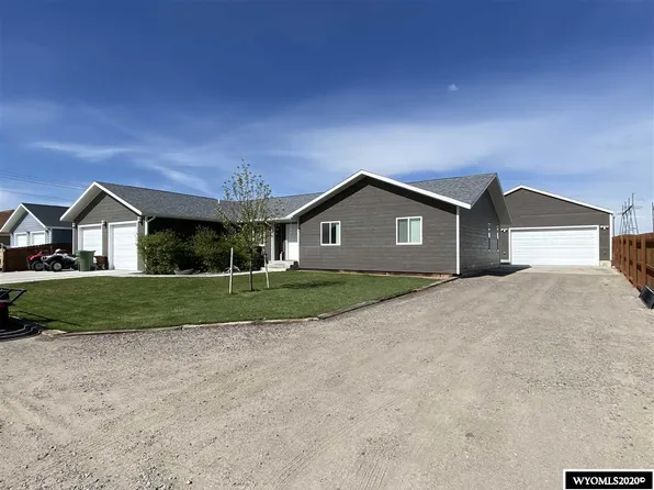 630 Wellington Ct, Riverton, WY 82501