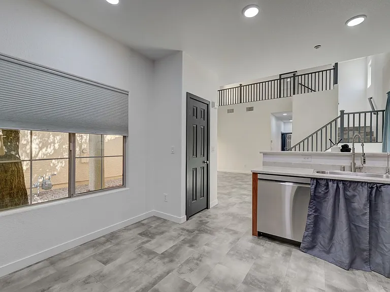 9929 Markhorn Ct — Photo 17