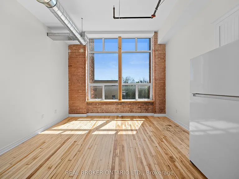 150 Mill St #212 — Photo 10