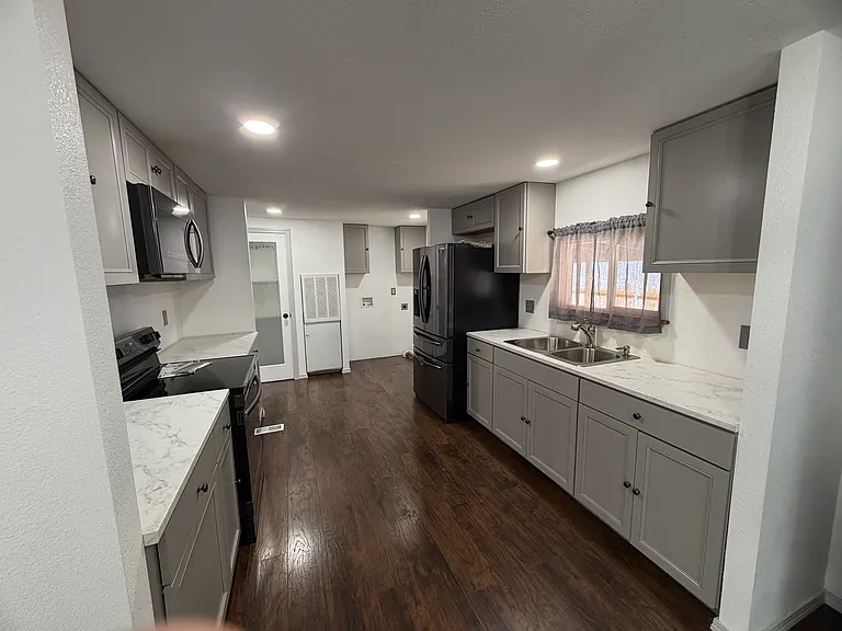 81st Avenue Ct E — Photo 11