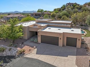 3829 N River Oak Ln, Tucson, AZ 85718