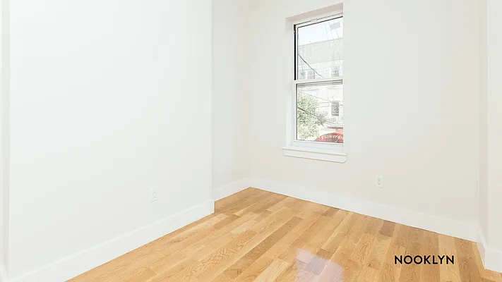 Rented by Nooklyn NYC LLC | media 26