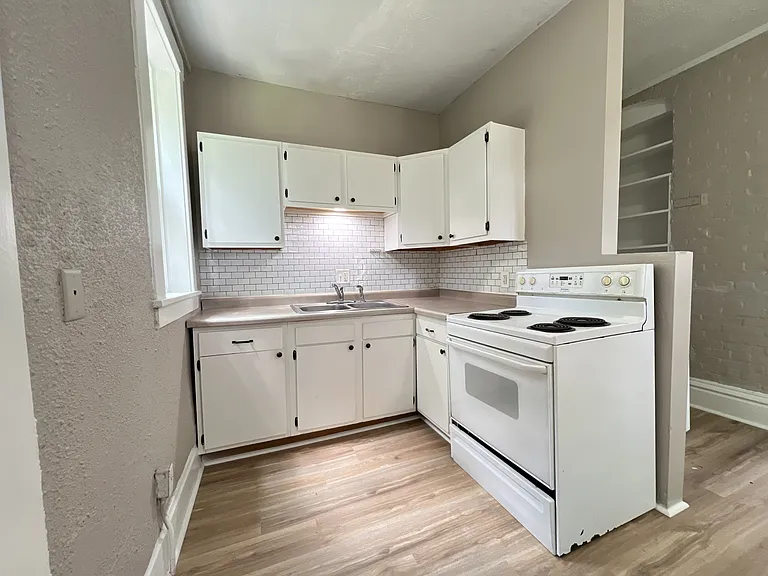 651 Caledonia Pl #1 — Photo 10