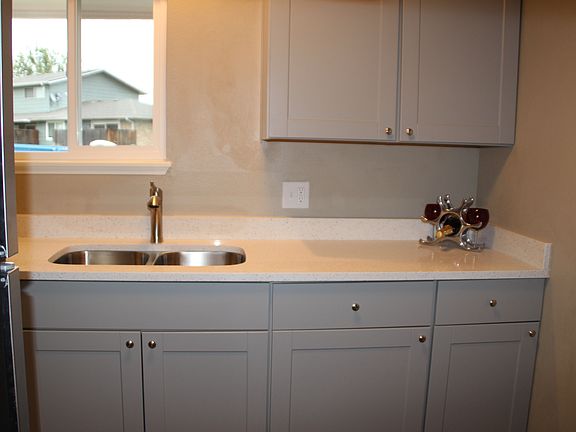 NEW Cabinets/Countertops++ 