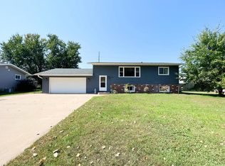 1522 Viking Ave, Holmen, WI 54636