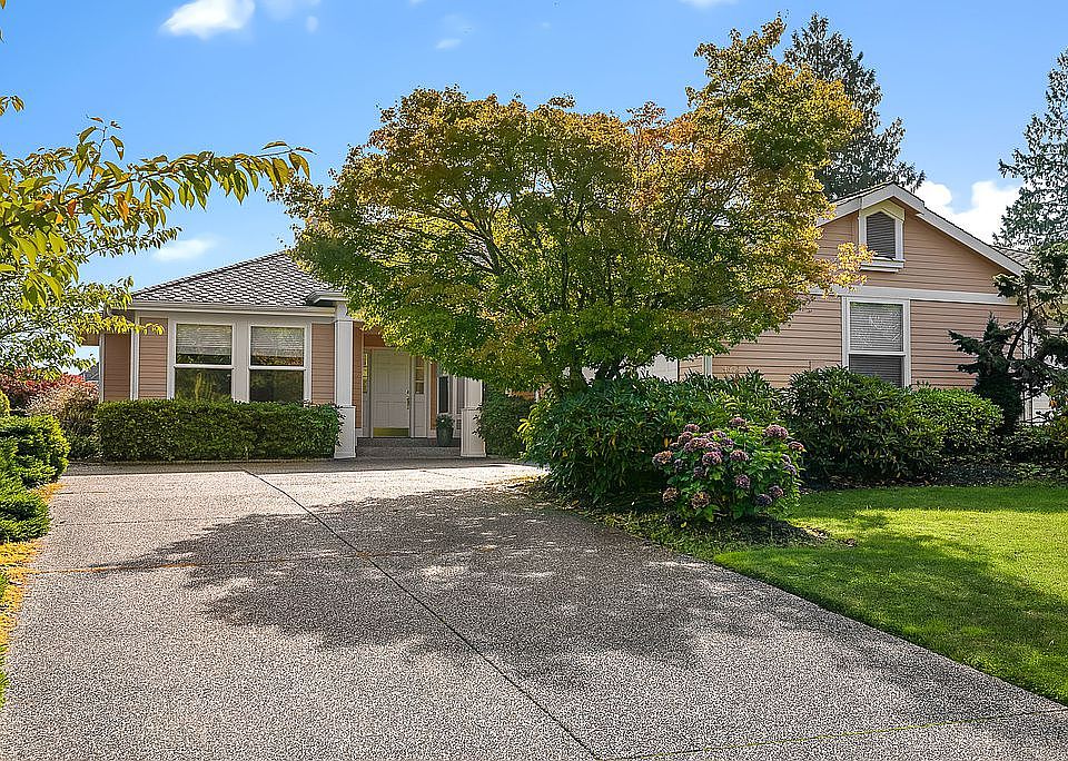 2nd image of 4312 Landmark Dr